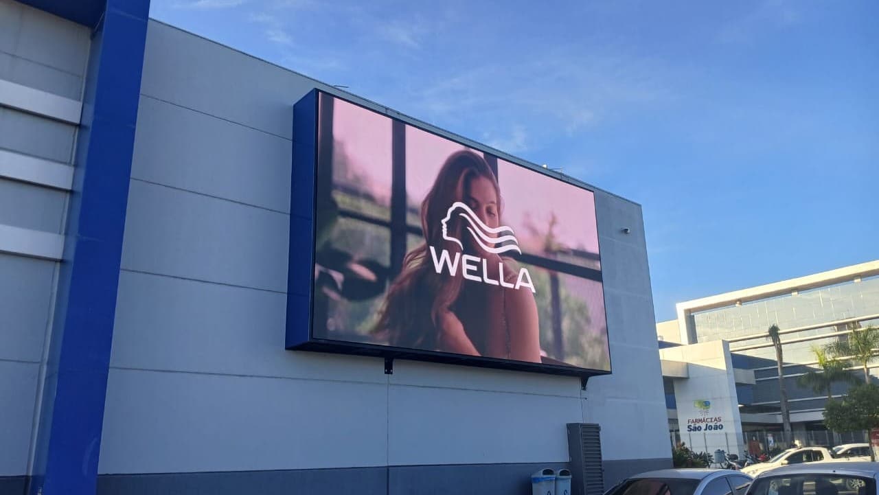 Projeto de painel de LED outdoor sob medida