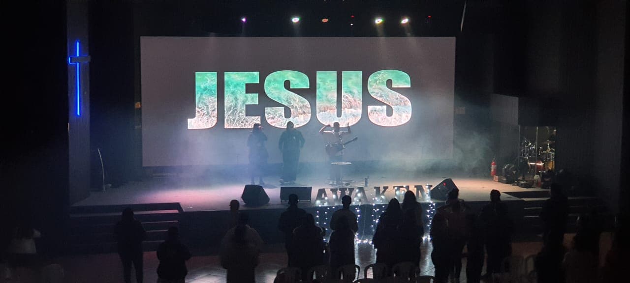 Painel LED indoor para igreja