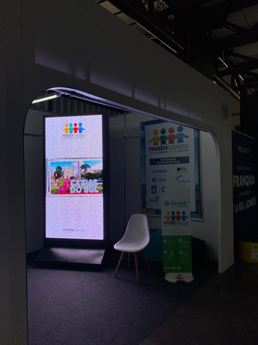 Totem de LED - imagem 2